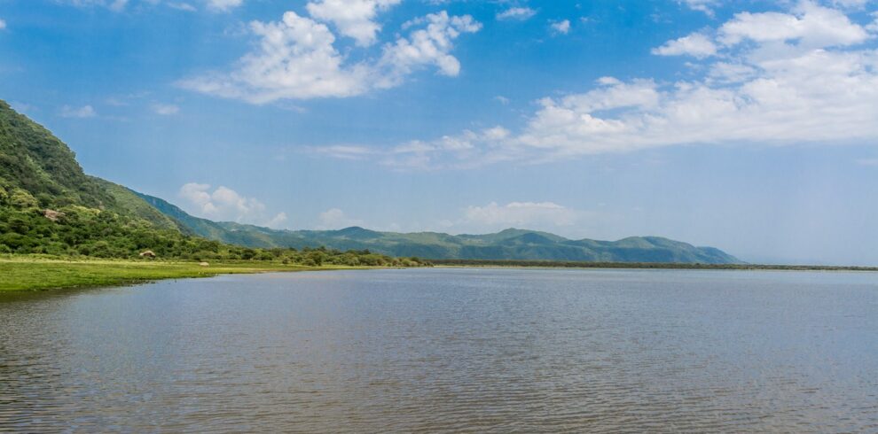 Kenya & Tanzania MID RANGE Safari 12 Days 11 Nights