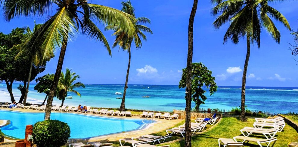 7 Days Nairobi to Mombasa Diani Beach Safari is suitable for travel