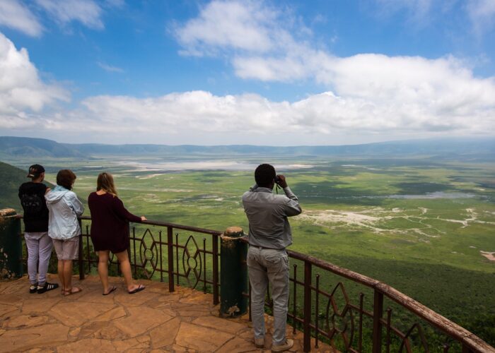 Best of Serengeti and Ngorongoro Crater Adventure Safari