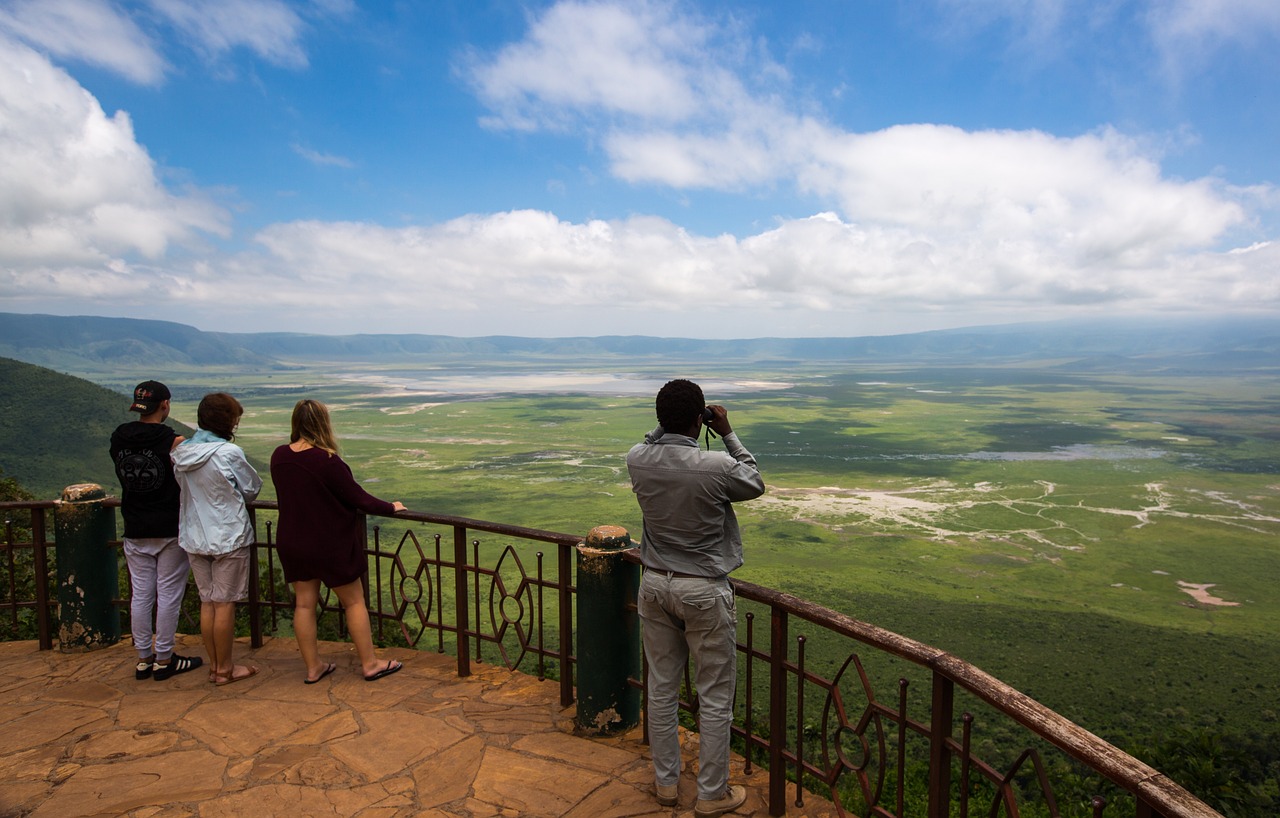 Best of Serengeti and Ngorongoro Crater Adventure Safari